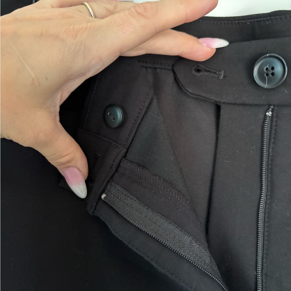 2/$20! LOFT Classic Black straight leg Trousers- size 14 🖤 - Picture 7 of 7